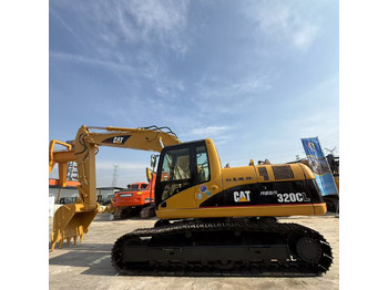Ερπυστριοφόρος εκσκαφέας CATERPILLAR 320CL