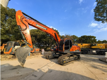 Ερπυστριοφόρος εκσκαφέας DOOSAN DX300LC