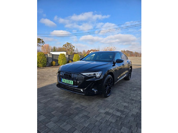 Λιμουζίνα/ Sedan AUDI