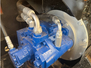 Ερπυστριοφόρος εκσκαφέας Doosan DX 75: φωτογραφία 3