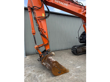 Ερπυστριοφόρος εκσκαφέας Hitachi ZX 135 US-5B: φωτογραφία 5 Ερπυστριοφόρος εκσκαφέας Hitachi ZX 135 US-5B: φωτογραφία 5