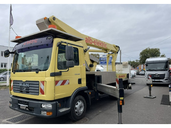 Φορτηγό με εναέρια πλατφόρμα RUTHMANN