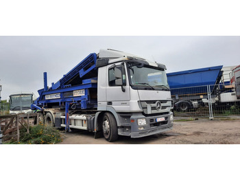 Φορτηγό φόρτωσης γάντζου MERCEDES-BENZ