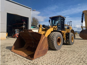 Ελαστιχοφόρος φορτωτής CATERPILLAR 966K