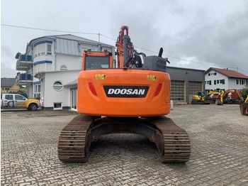Ερπυστριοφόρος εκσκαφέας Doosan DX 235 LCR-5: φωτογραφία 4 Ερπυστριοφόρος εκσκαφέας Doosan DX 235 LCR-5: φωτογραφία 4