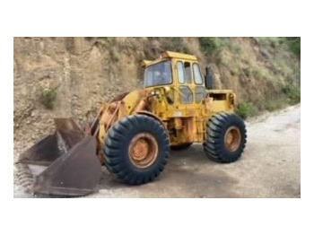 Ελαστιχοφόρος φορτωτής CATERPILLAR 950C