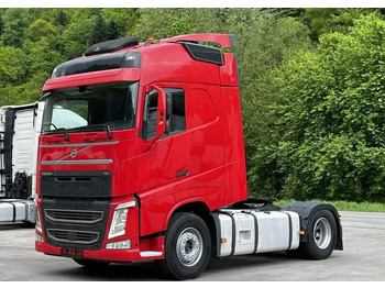 Τράκτορας VOLVO FH