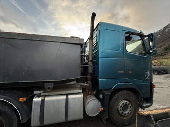 Φορτηγό ανατρεπόμενο Volvo FH 16 550 6x2: φωτογραφία 4 Φορτηγό ανατρεπόμενο Volvo FH 16 550 6x2: φωτογραφία 4