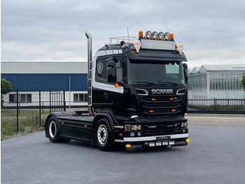 Τράκτορας SCANIA R 520