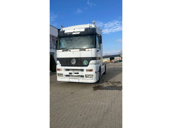 Τράκτορας Mercedes-Benz Actros 1843: φωτογραφία 2