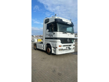 Τράκτορας Mercedes-Benz Actros 1843: φωτογραφία 3