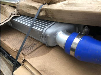 Ενδιάμεσος ψύκτης CATERPILLAR