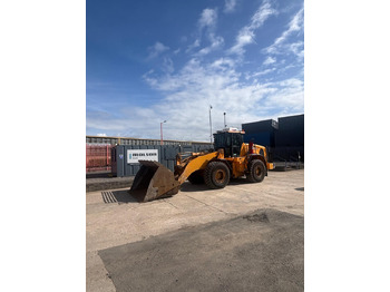 Ελαστιχοφόρος φορτωτής HYUNDAI