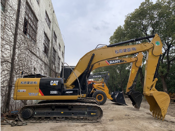 Τροχοφόρος εκσκαφέας CATERPILLAR 320D2