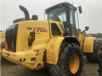 Ελαστιχοφόρος φορτωτής New Holland W170C LR T4B: φωτογραφία 3