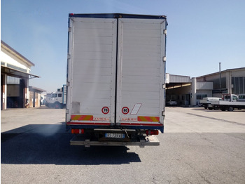 Φορτηγό κόφα Volvo FL6.250: φωτογραφία 5 Φορτηγό κόφα Volvo FL6.250: φωτογραφία 5