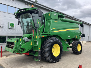 Θεριζοαλωνιστική μηχανή JOHN DEERE T670