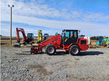 Ελαστιχοφόρος φορτωτής Schäffer 870TD Teleskooppi puomilla: φωτογραφία 2 Ελαστιχοφόρος φορτωτής Schäffer 870TD Teleskooppi puomilla: φωτογραφία 2