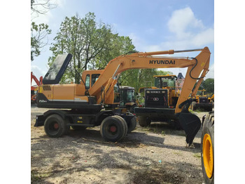 Τροχοφόρος εκσκαφέας HYUNDAI