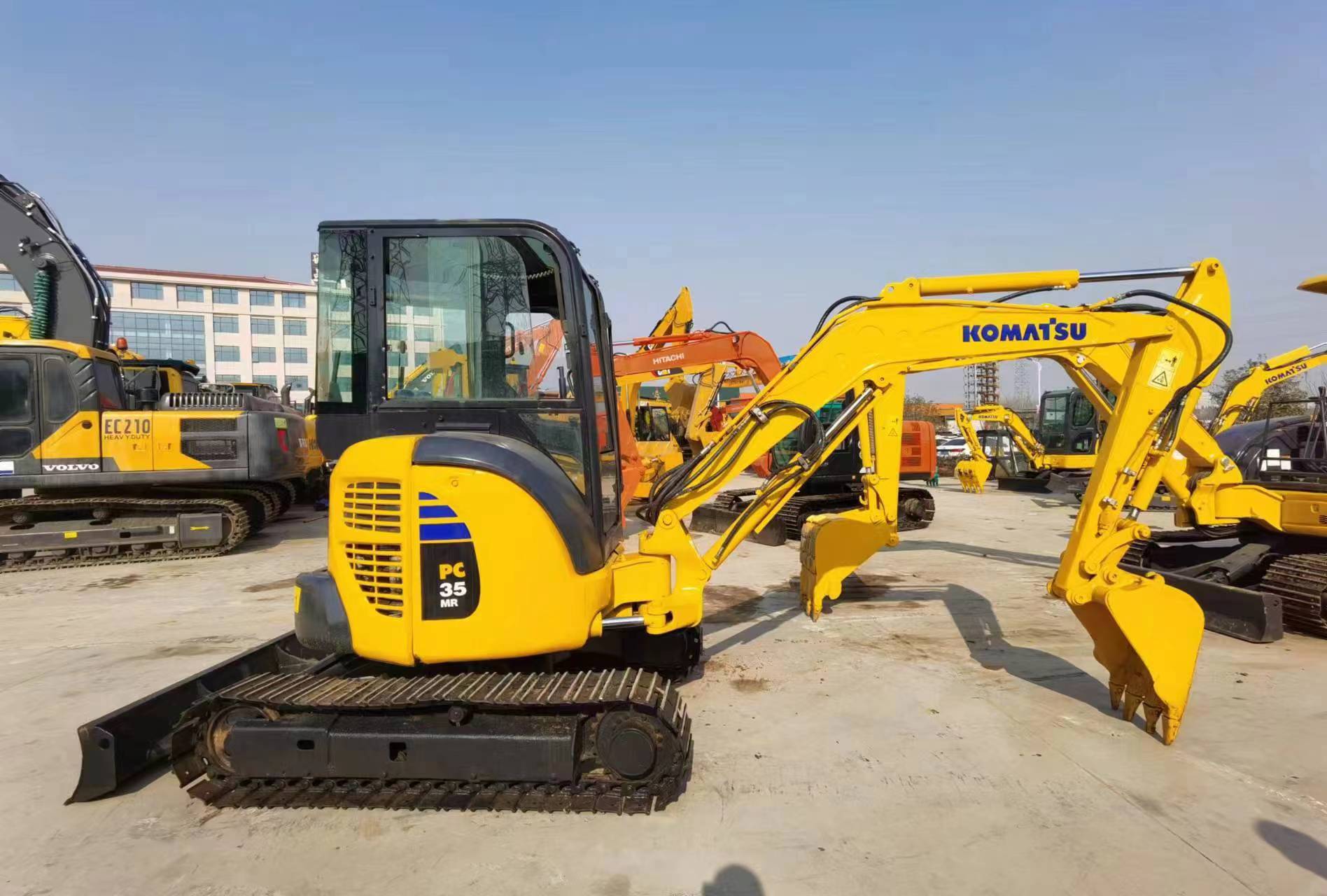 Μίνι εκσκαφέας KOMATSU PC35