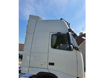 Καμπίνα VOLVO FH12