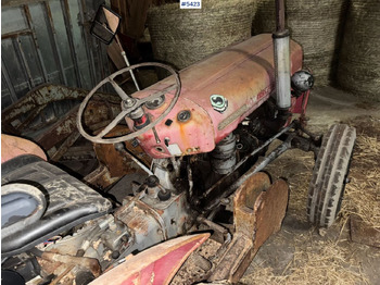 Τρακτέρ 1971 Massey Ferguson 35: φωτογραφία 5