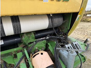 Σανού και κτηνοτροφικά μηχανήματα 2016 Krone Comprima CF 155 XC Kombipresse: φωτογραφία 4 Σανού και κτηνοτροφικά μηχανήματα 2016 Krone Comprima CF 155 XC Kombipresse: φωτογραφία 4