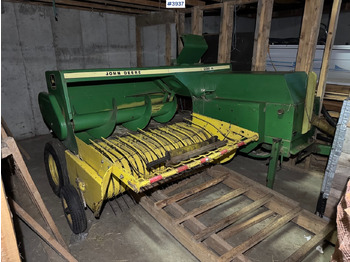 Σανού και κτηνοτροφικά μηχανήματα JOHN DEERE