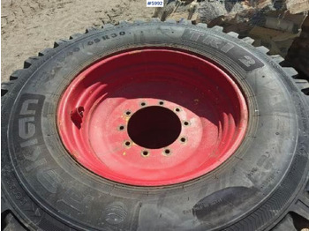 Πλήρης τροχός NOKIAN TYRES