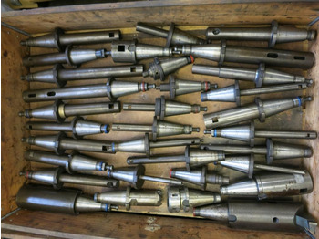 Μηχανήμα επεξεργασίας μετάλλου