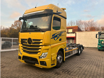 Φορτηγό φόρτωσης γάντζου MERCEDES-BENZ Actros 2545