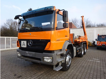 Φορτηγό καδοφόρος φορτωτής MERCEDES-BENZ Axor 2633