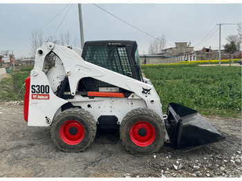 Φορτωτής πλάγιας ολίσθησης BOBCAT S300