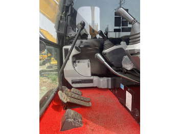 Μίνι εκσκαφέας CAT 307: φωτογραφία 2