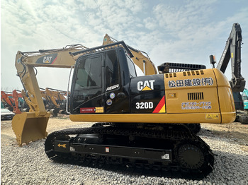 Τροχοφόρος εκσκαφέας CATERPILLAR 320D2