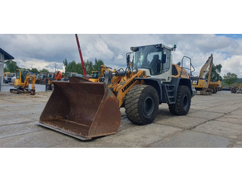 Ελαστιχοφόρος φορτωτής LIEBHERR L 550
