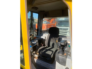 Μπουλντόζα CATERPILLAR D5G: φωτογραφία 2