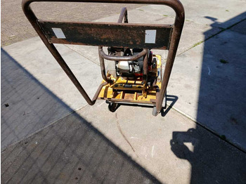 Δονητική πλάκα Wacker WPR 1350: φωτογραφία 3