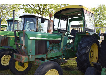 Τρακτέρ JOHN DEERE 2130