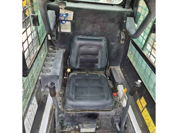 Φορτωτής πλάγιας ολίσθησης BOBCAT S16: φωτογραφία 4