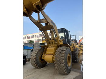 Ελαστιχοφόρος φορτωτής CATERPILLAR 966G