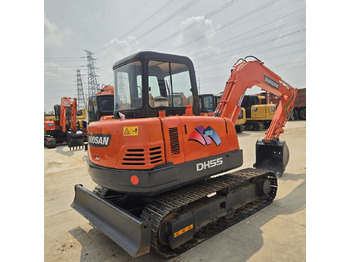 Μίνι εκσκαφέας DOOSAN DH55