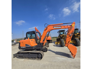 Μίνι εκσκαφέας DOOSAN DX60