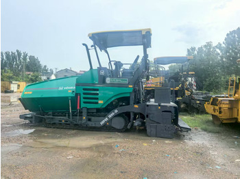 Διαστρωτήρας ασφάλτου VÖGELE