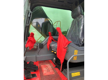Ερπυστριοφόρος εκσκαφέας VOLVO EC210
