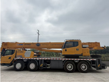 Φορτηγό με γερανό