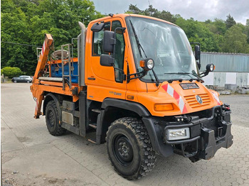 Εκχιονιστικό μηχάνημα UNIMOG U300