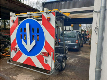 Τρέιλερ Vermietung Absperrtafel VZ 616 615 Nissen Verkehrsleittafel: φωτογραφία 3