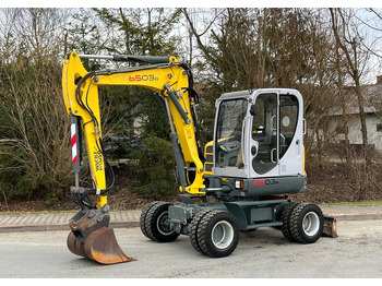 Τροχοφόρος εκσκαφέας WACKER