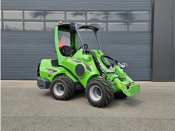 Ερπυστριοφόρος μικρός φορτωτής AVANT